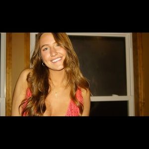 Meet your Posher, Veronica